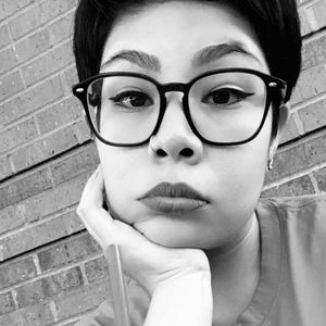 Meet your Posher, Vanessa